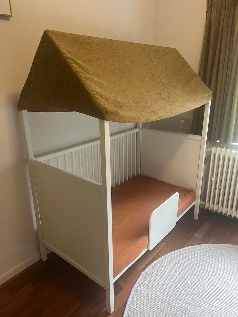 Stokke Peuterbed / Ledikant 70x130 met Dakje, Ophalen, Gebruikt, 70 tot 85 cm, 140 tot 160 cm