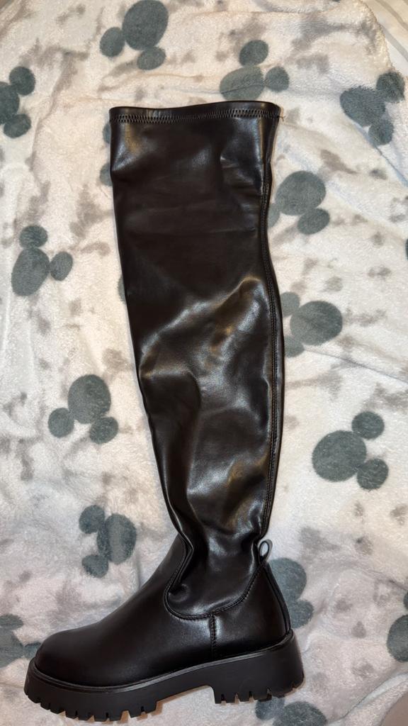 Zwarte leren laarzen maat 39, Kleding | Dames, Schoenen, Ophalen of Verzenden, Zo goed als nieuw, Zwart, Hoge laarzen