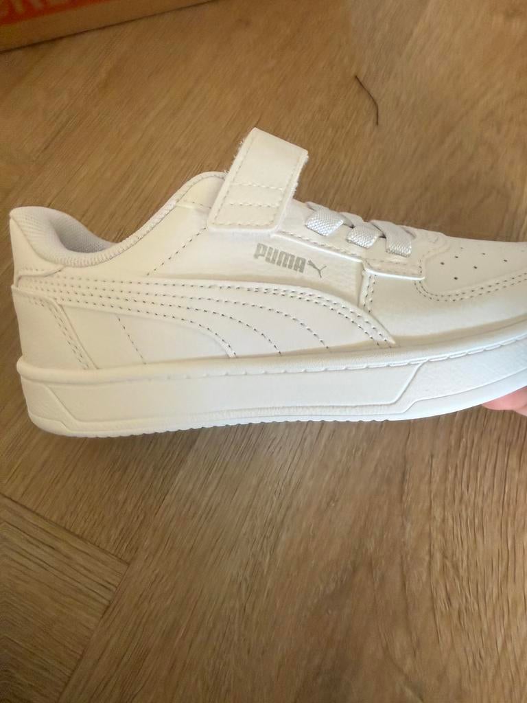 Puma schoen nieuw in doos, Ophalen, Zo goed als nieuw, Wit