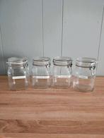 Set van 4 glazen voorraadpotten met metalen sluiting ., Ophalen of Verzenden