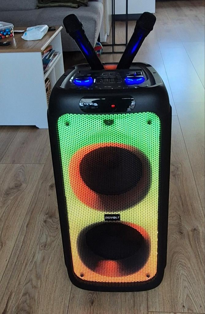 Karaoke set met microfoons en lichteffecten, Ophalen of Verzenden, Zo goed als nieuw, Complete set