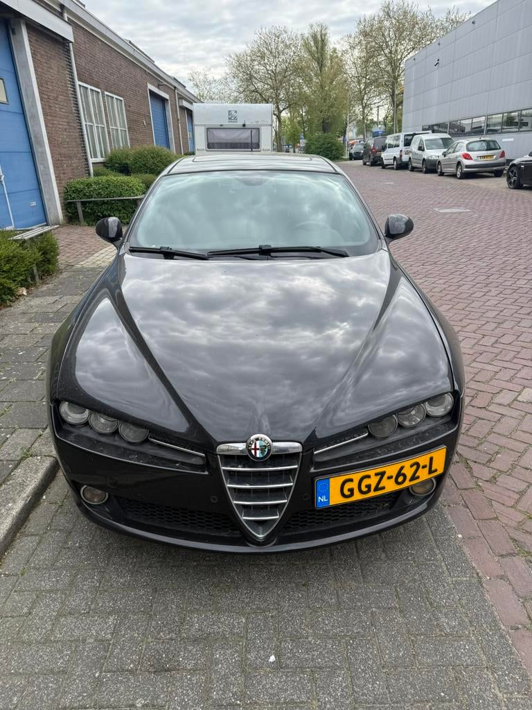 Alfa Romeo 159 1.750 Turbo SW 2011 Zwart, Auto's, Alfa Romeo, Zwart, 4 cilinders, Zwart, Stationwagon