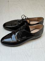 Prada lakleren veterschoenen maat 39, Kleding | Dames, Schoenen, Ophalen of Verzenden, Zo goed als nieuw, Zwart, Sneakers of Gympen