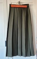 Uniqlo goene maxi rok skirt, Ophalen of Verzenden, Zo goed als nieuw, Maat 34 (XS) of kleiner, Onder de knie