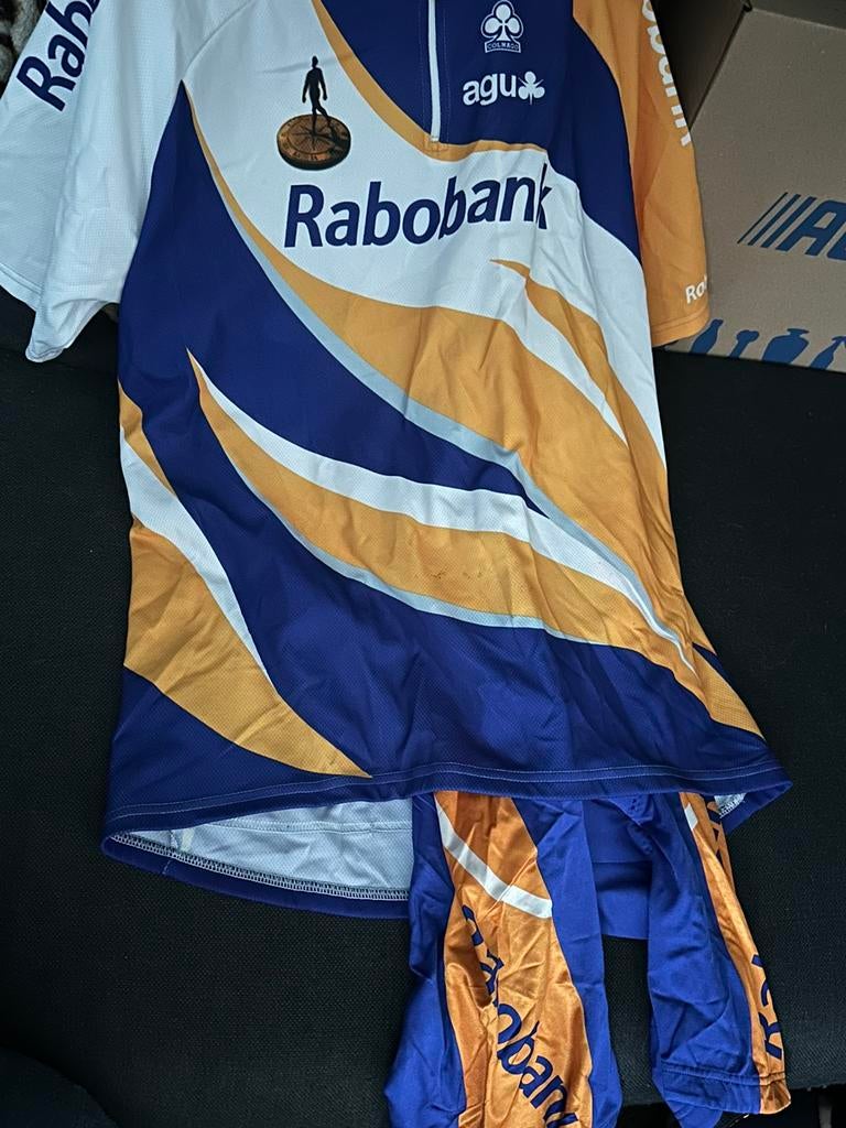 Rabobank wielren tenue maat xxl valt als xl, Ophalen, Gebruikt