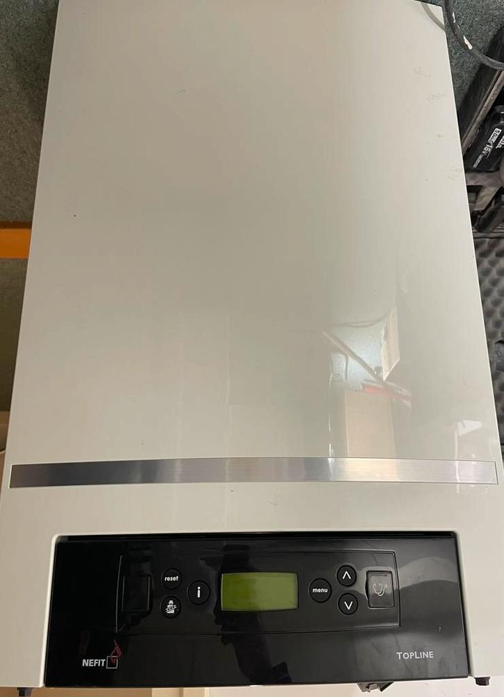 Nefit Topline CV HR Ketel CW4, Doe-het-zelf en Verbouw, Verwarming en Radiatoren, Gebruikt, Cv-ketel of Combi-ketel, 30 tot 80 cm
