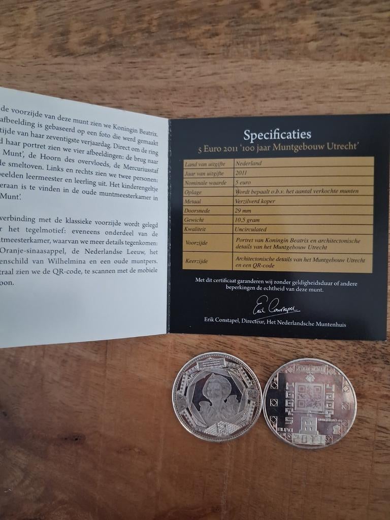 8 x 5 euro munt speciale uitgave, Postzegels en Munten, Munten | Nederland, Ophalen of Verzenden, Koningin Beatrix, Euro's