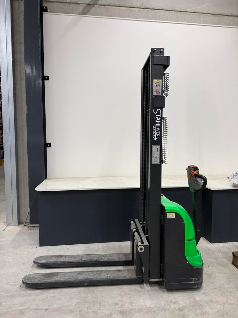 Stapelaar Stahlwerk, Ophalen, Gebruikt