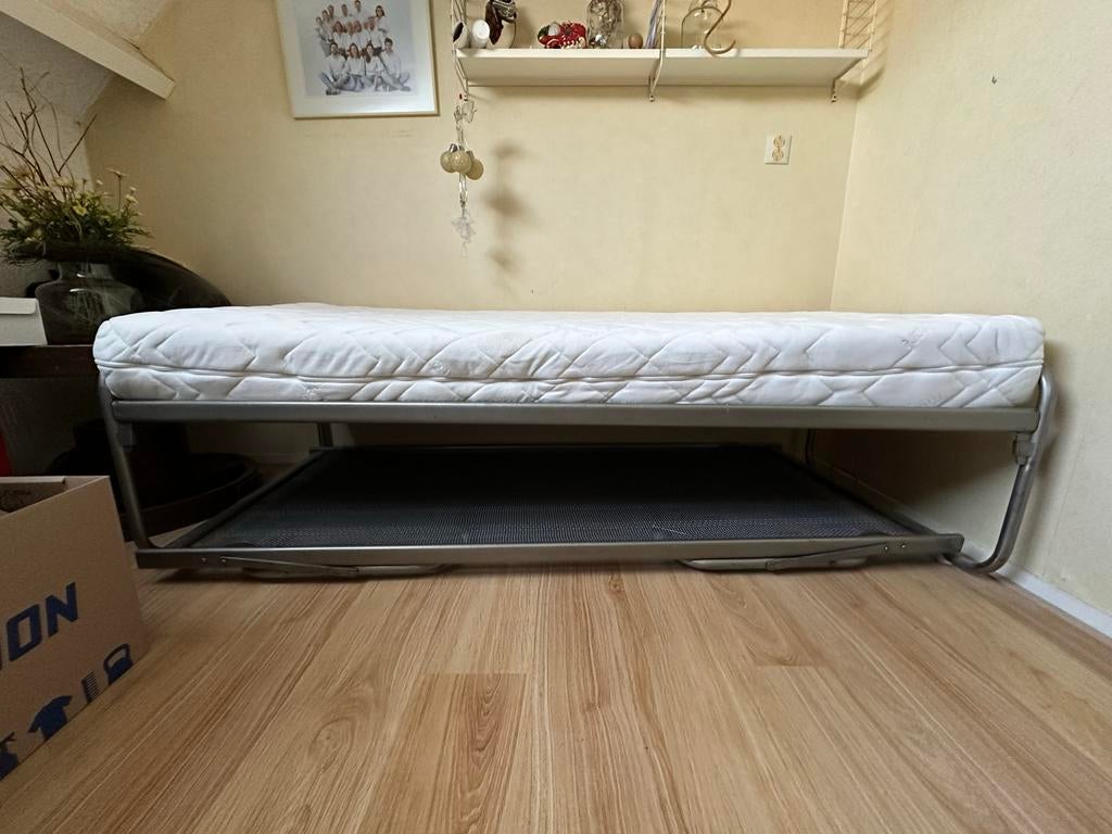 Dubbel divanbed met dwarsgespannen spiraal bodem, Huis en Inrichting, Ophalen, Gebruikt, Tweepersoons, 80 cm