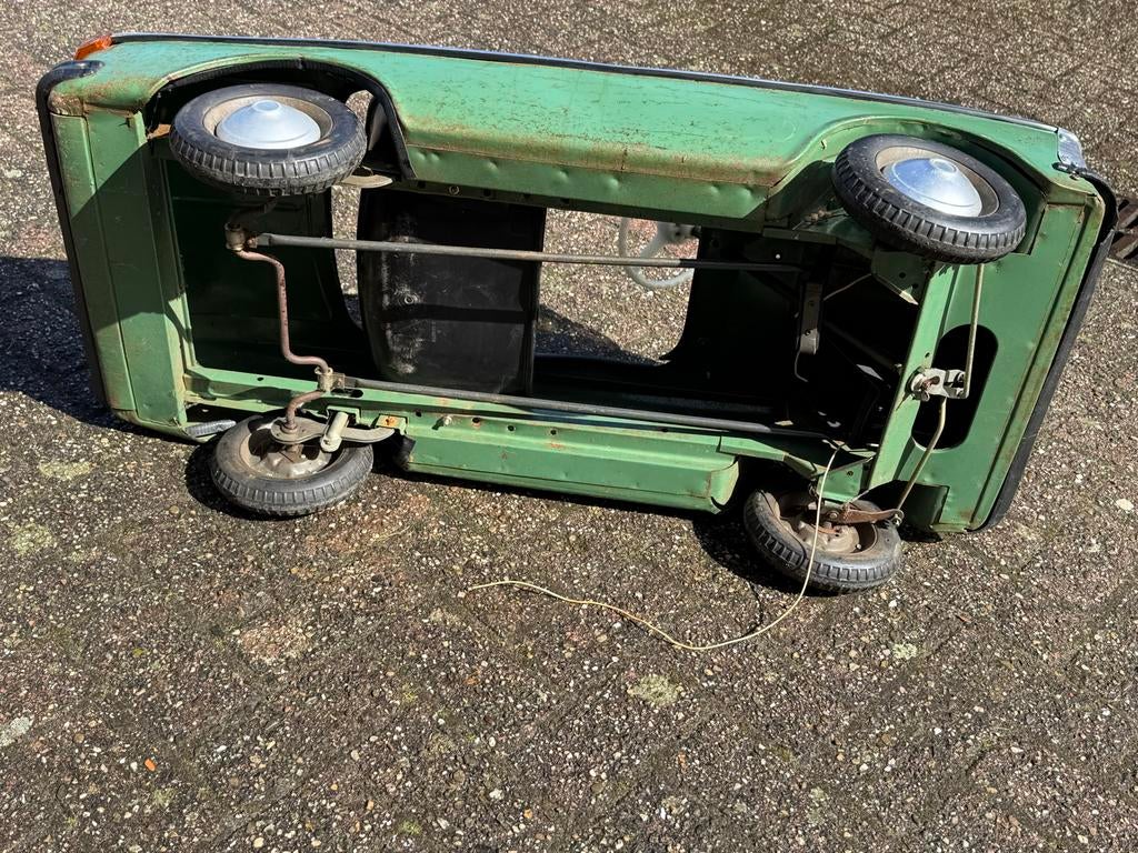 Vintage Moskvich Trapauto - Groen, Jaren '70, Antiek en Kunst, Ophalen