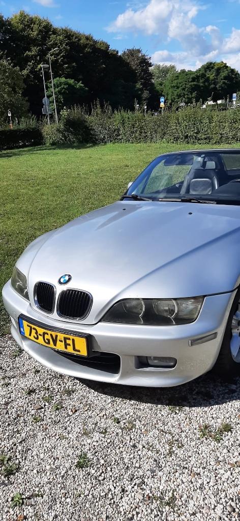 BMW Z3 2.2 I Roadster 2001 Grijs, Auto's, BMW, 2171 cc, Achterwielaandrijving, Zwart, Cabriolet
