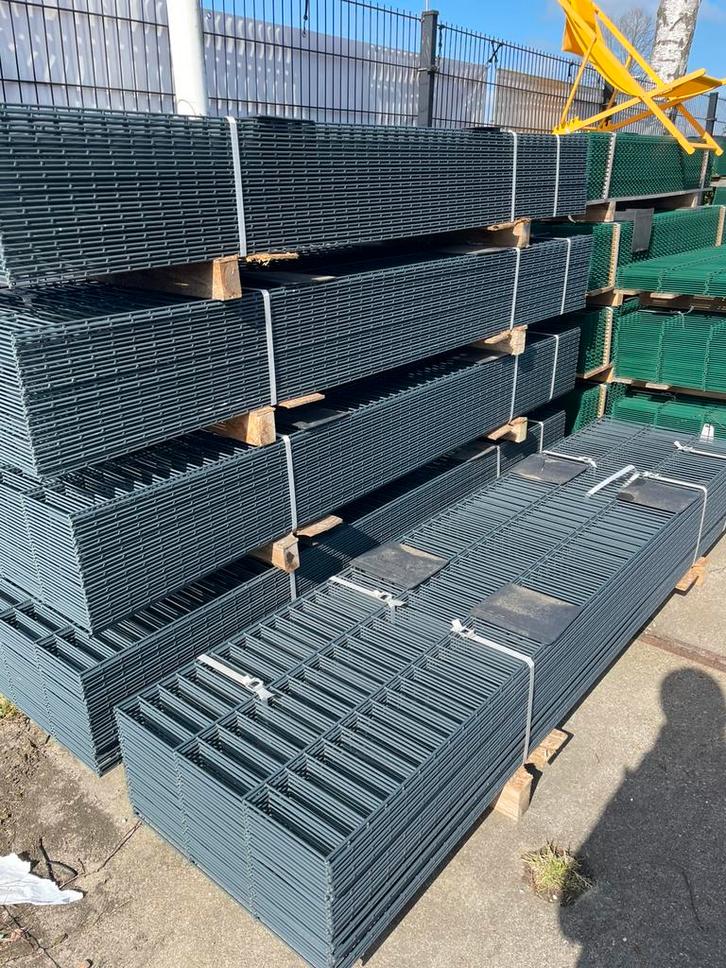 Hekwerk 60cm x 75 meter, Tuin en Terras, Palen, Balken en Planken, Zo goed als nieuw, Palen, 250 cm of meer, Ophalen