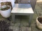 Leuk zinken tafeltje, Tuin en Terras, 2 zitplaatsen, Overige materialen, Gebruikt, Bijzettafel