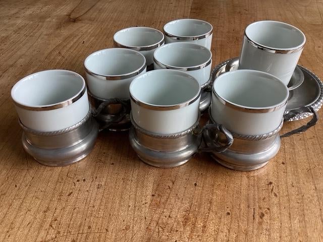 Set van 6 Koffiekopjes met Tinnen Omhulsel - Vintage Stijl, Antiek en Kunst, Ophalen of Verzenden