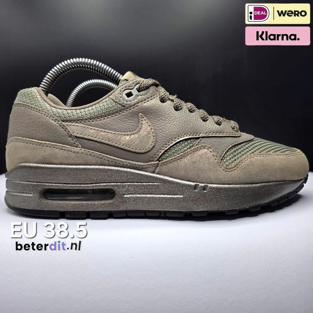 Nike Air Max 1 Premium 'Iron Metallic'
Maat: 38.5, Kleding | Dames, Schoenen, Zo goed als nieuw, Ophalen of Verzenden