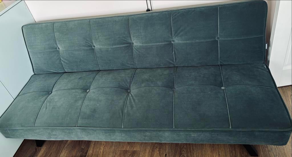 Woood Lenn Slaapbank - Velvet Groen, Huis en Inrichting, Slaapkamer | Slaapbanken, Zo goed als nieuw, Overige maten, Tweepersoons