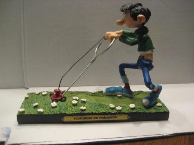 Guust Flater (Gaston Lagaffe) 28  La Tondeuse de précision, Verzamelen, Ophalen of Verzenden, Guust of Robbedoes, Zo goed als nieuw