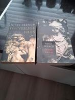 2 thrillers van Nicci French: Het Veilige Huis & D, Ophalen of Verzenden