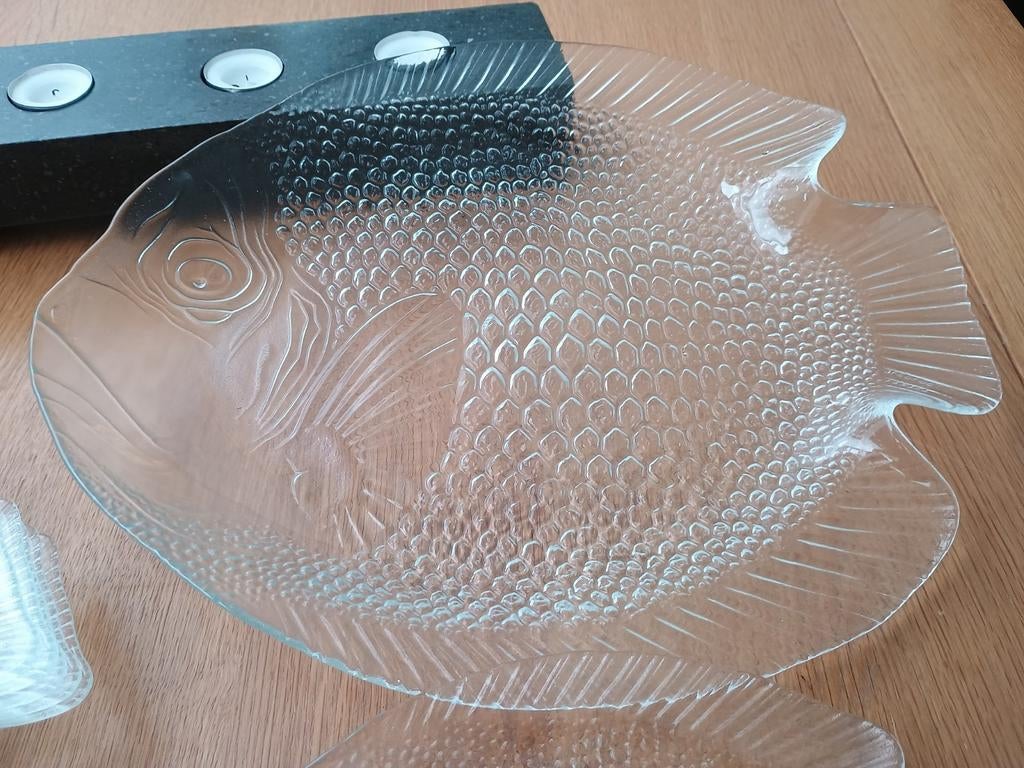 Glazen opdienschaal met 6 visborden, Huis en Inrichting, Keuken | Servies, Ophalen, Glas of Glazen, Overige stijlen, Glas