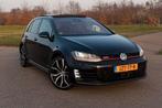 Volkswagen Golf 7 GTI Performance DSG 230PK Pano Dealer OH, 4 cilinders, Zwart, Leder, 1324 kg