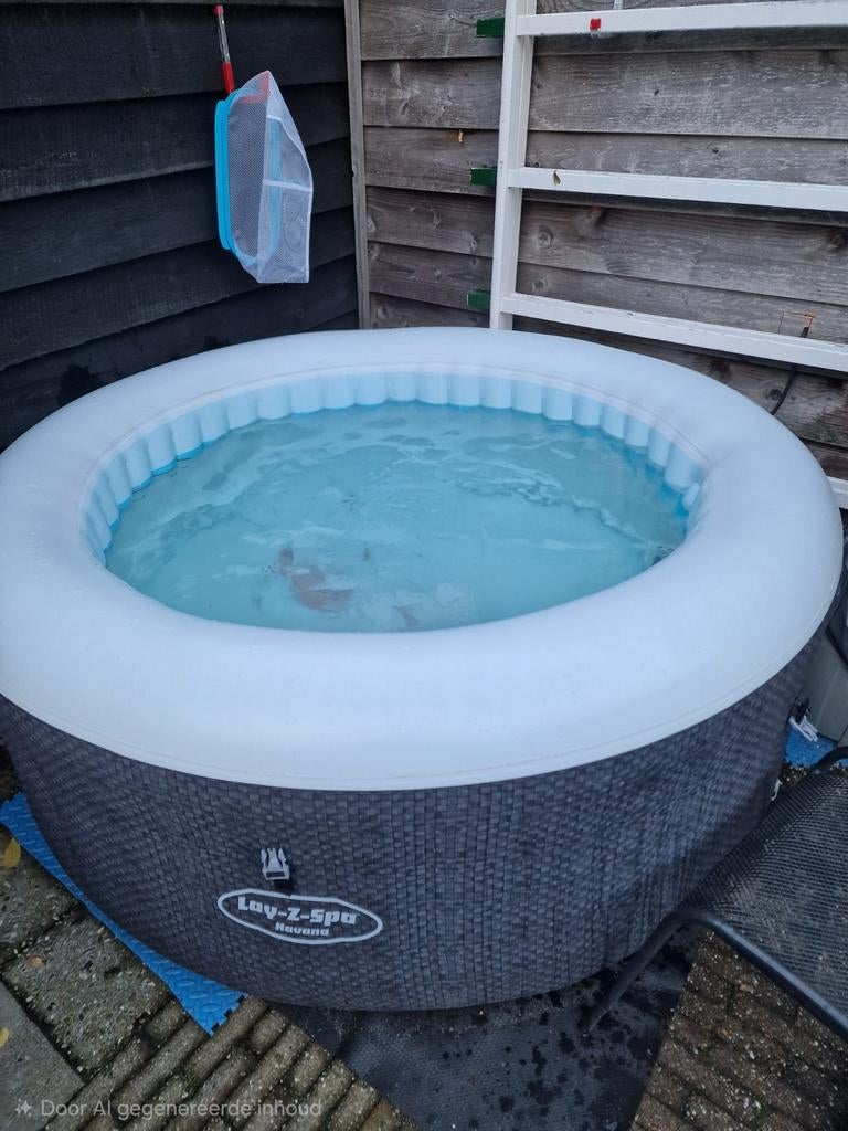 Lay-Z-Spa Havana Opblaasbare Jacuzzi met Pomp, Ophalen, Gebruikt, Pomp, Opblaasbaar