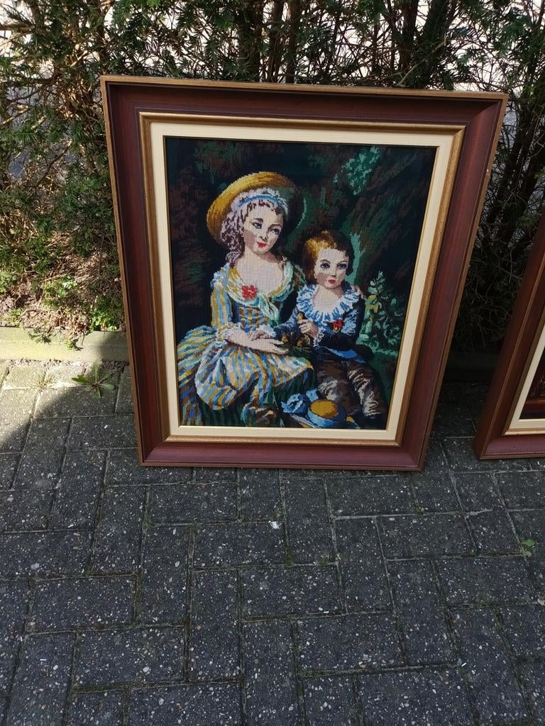 Oude geborduurde prachtige schilderijen, Antiek en Kunst, Ophalen