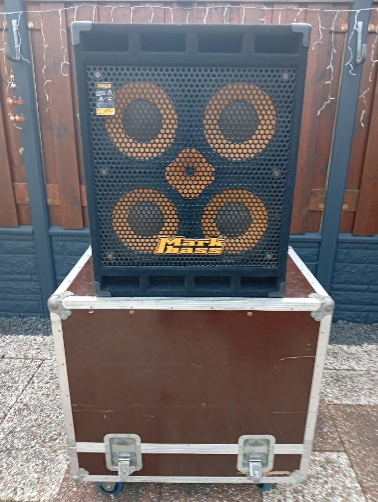 MARKBASS cabinet 800 watt incl flightcase €525, Ophalen, Gebruikt, 100 watt of meer