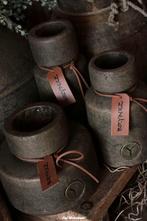 BRYNXZ / set van 3 vaasjes met leertjes, Www.jufbrocante.nl, Www.jufbrocante.nl, Nieuw, Ophalen of Verzenden