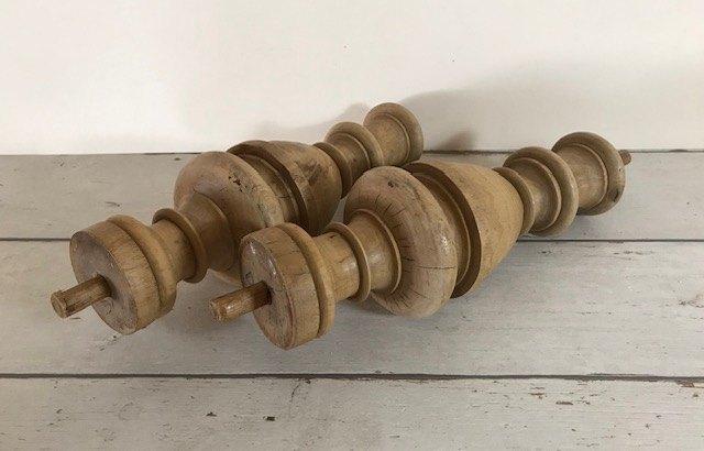 Set van twee Franse vintage houten balusters 30 cm, Ophalen of Verzenden