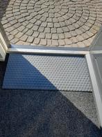 Prima oprijplaat voor rolstoelen of rollators ., Ophalen, Zo goed als nieuw, Handbewogen rolstoel