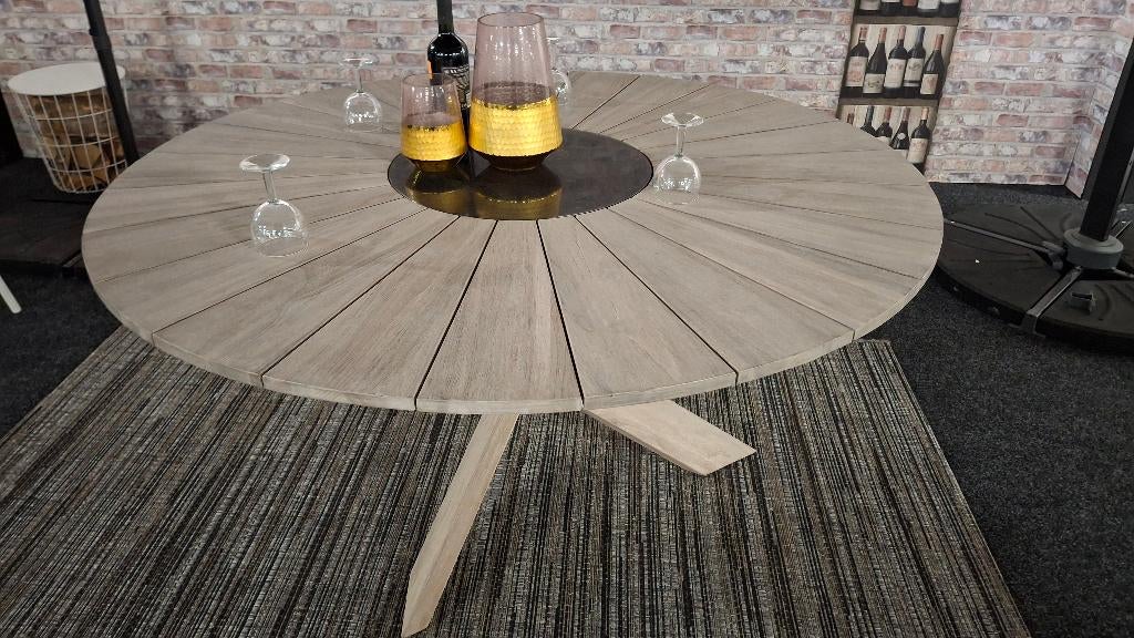 hartman tuintafel rond, Tuin en Terras, Tuintafels, Ophalen, Overige materialen, Rond, Beekendonk@hubo.nl