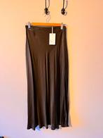 Nieuwe satijnen rok, Maat 38/40 (M), Bruin, Nieuw, Ophalen of Verzenden