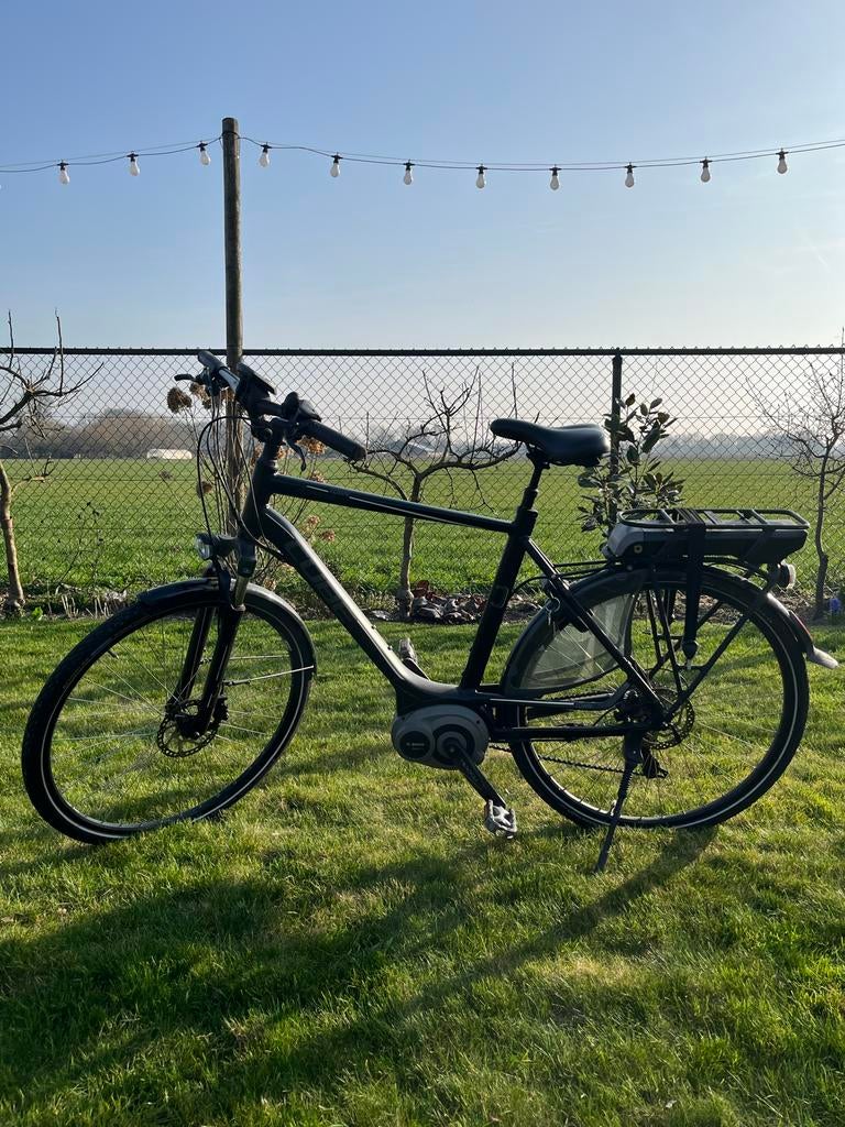 Cube Town elektrische fiets 400W accu, Fietsen en Brommers, Elektrische fietsen, Ophalen, Gebruikt, Cube, 50 km per accu of meer