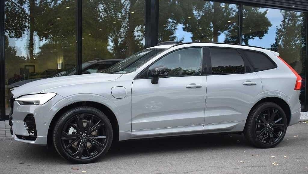 Nieuw... Originele 21 inch Volvo R-Design velgen banden XC60, Sweden, 255 mm, Banden en Velgen, Volvo