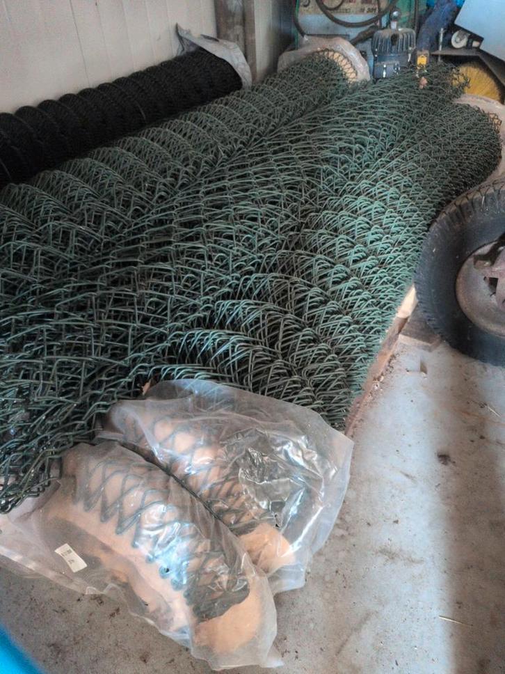 Diverse rollen groen harmonicagaas, Tuin en Terras, Gaas en Draad, Gebruikt, Gaas, 20 meter of meer, Ophalen of Verzenden