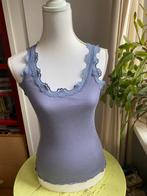 Zacht lavendelblauw hemd v moerbeizijde mt XS-S v Rosemunde, Kleding | Dames, Tops, Paars, Ophalen of Verzenden, Zo goed als nieuw