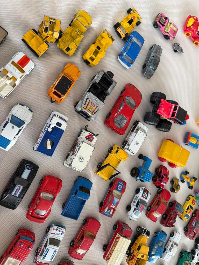 Grote collectie diverse speelgoedauto's en voertuigen, Hobby en Vrije tijd, Modelbouw | Auto's en Voertuigen, Overige merken, Gebruikt