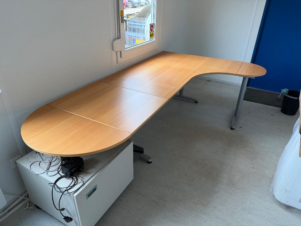 Bureau kantoor, Huis en Inrichting, Bureaus, Ophalen, Zo goed als nieuw