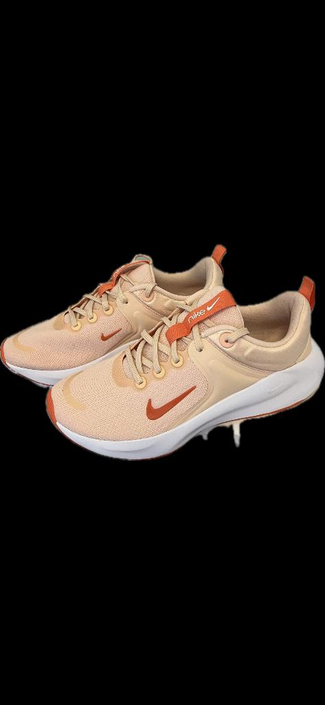 Sportschoenen dames Nike zalmkleurig maat 7,5, Kleding | Dames, Sportkleding, Maat 38/40 (M), Overige kleuren, Nike, Ophalen of Verzenden