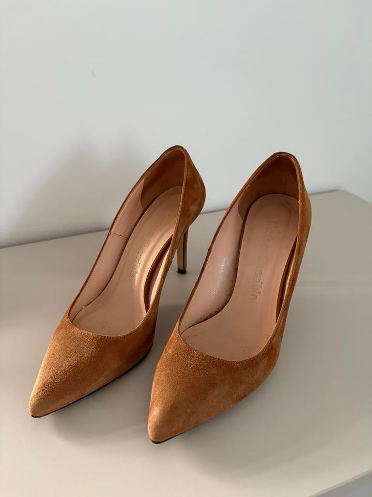 Cognac kleurige suède pumps, Pumps, Bruin, Ophalen of Verzenden, Zo goed als nieuw