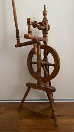 Degelijk spinnenwiel, Ophalen, Gebruikt, Spinnewiel