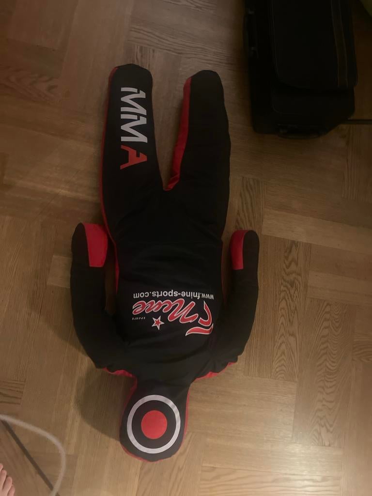 Worsteldummy MMA 112cmx40cm ongevulled, Ophalen, Overige, Nieuw, Vechtsportmateriaal