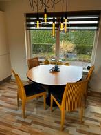 Gratis af te halen Eettafel (evt met 4 stoelen), Huis en Inrichting, Tafels | Eettafels, Ophalen, Kunststof, Gebruikt, Rond