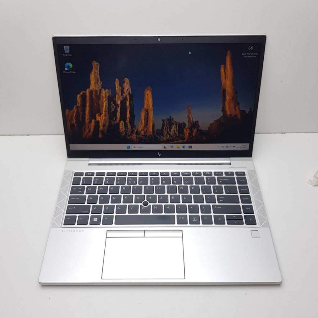 HP EliteBook 830 G6 i5/16GB/256GB, Computers en Software, Windows Laptops, HP, Zo goed als nieuw, Support@hp.com, 1501 Page Mill Road
Palo Alto, CA 94304
USA