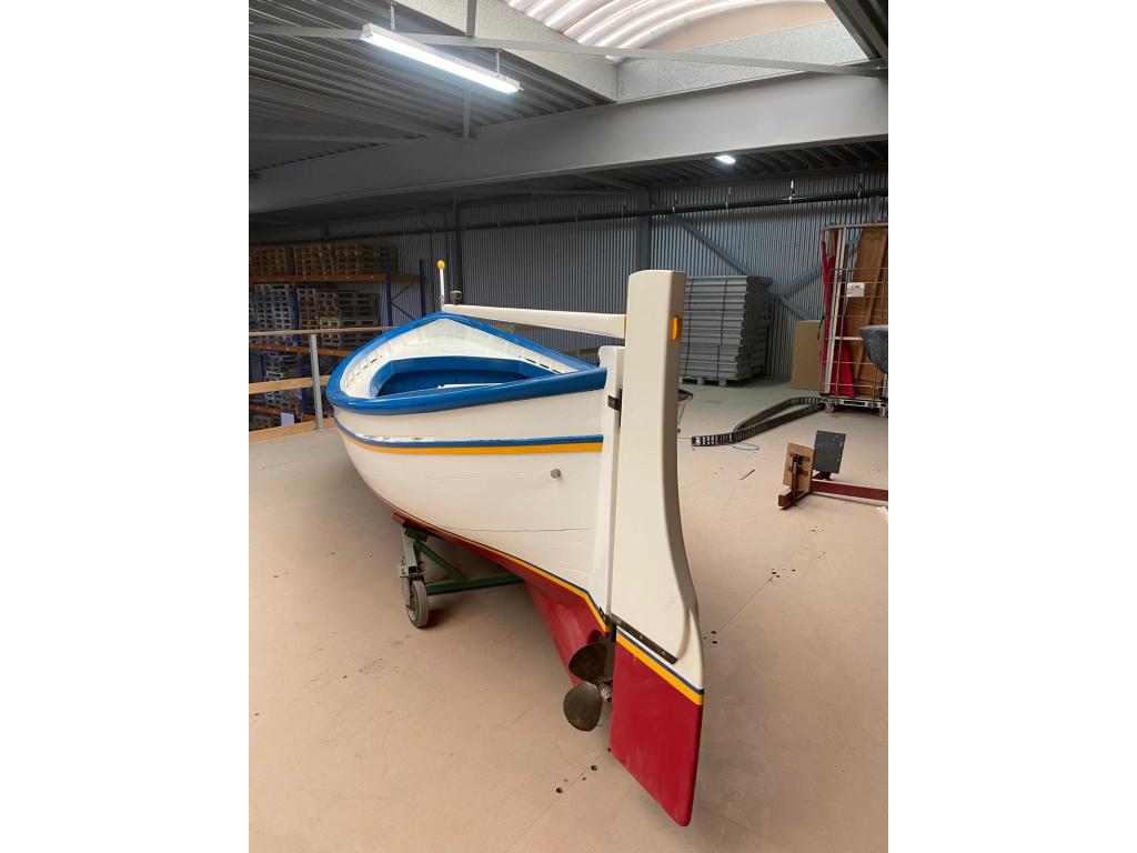 Zuid Franse vissers sloep, Watersport en Boten, Niet ingevuld, 10 tot 30 pk, Gebruikt, Binnenboordmotor
