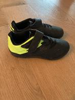 Kipsta voetbalschoenen maat 27 - Weinig gebruikt, Ophalen, Zo goed als nieuw, Schoenen