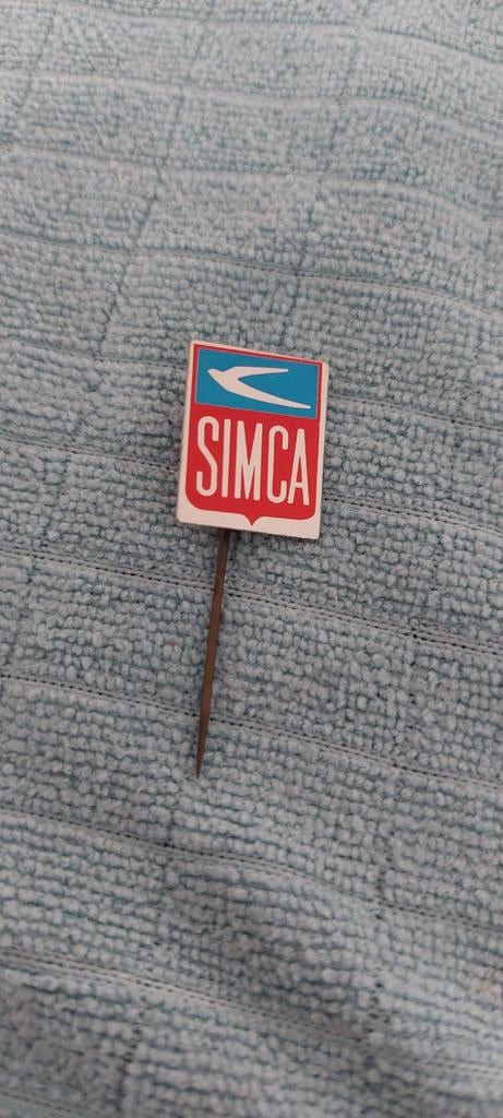 Vintage Simca Speldje / Pin - Auto Reclame, Ophalen of Verzenden, Gebruikt, Gebruiksvoorwerp