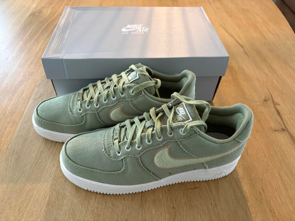 Nike Air Force 1 sneakers maat 45 dusty olive groen Nieuw, Ophalen of Verzenden, Nieuw, Groen, Sneakers of Gympen