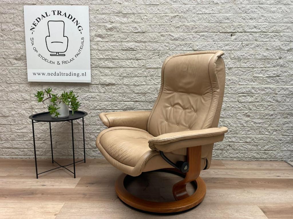 Stressless relaxfauteuil, relax stoel draibaar fauteuil, Huis en Inrichting, Fauteuils, Zo goed als nieuw, Leer, 50 tot 75 cm