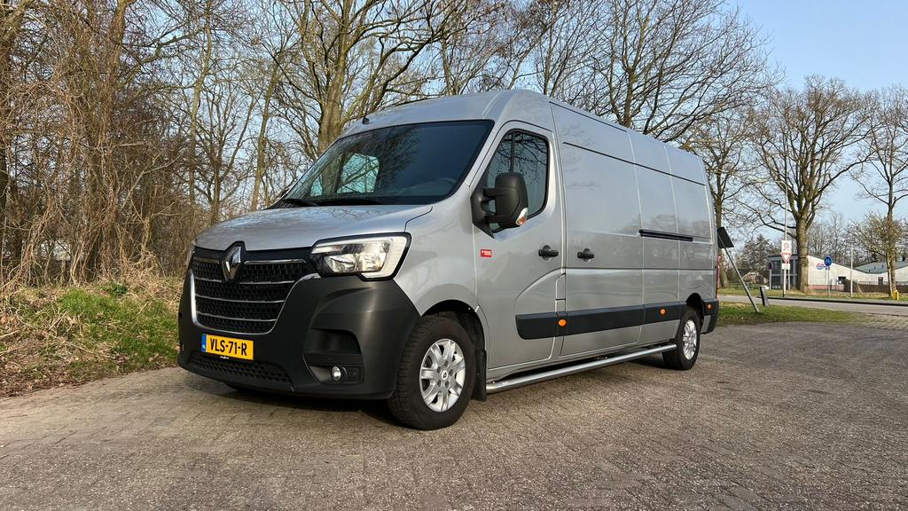 Renault Master PU 2.3 Energy dCi 180pk L3h3 T35 FWD 2021, Auto's, Bestelauto's, Zwart, Bedrijf, Diesel, 2044 kg